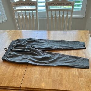 Men's Olive Lululemon Athletic Pants